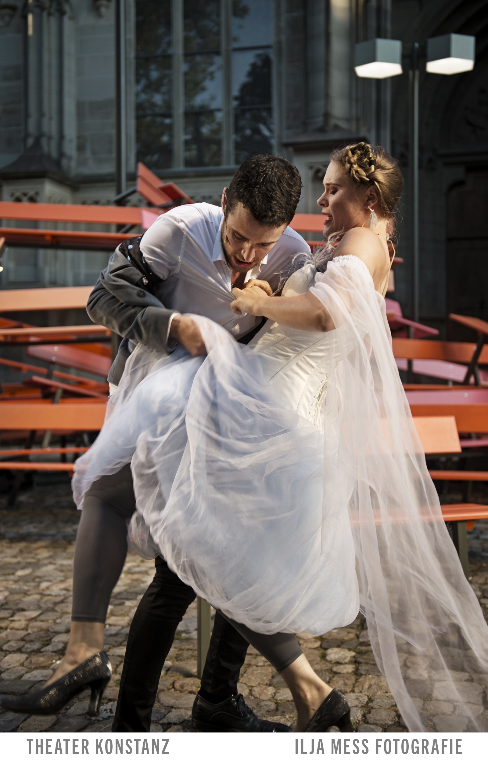 Julian Härtner (Ulrich von Rudenz) und Laura Lippmann (Bertha von Bruneck)