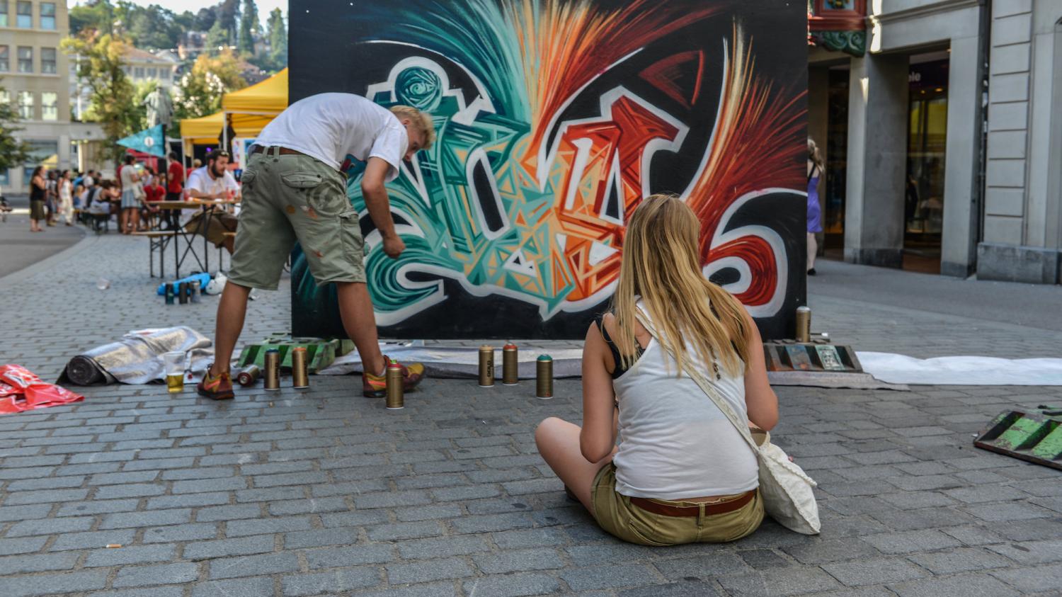 Graffitikünstler sind auch vor Ort beim JungKult Festival in St. Gallen
