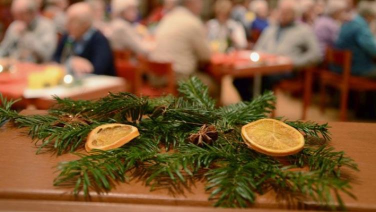 Seniorenadventsfeier mit Mittagessen