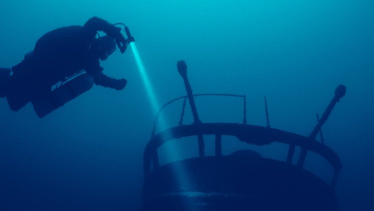 Zeitkapsel in der Tiefe. Das Dampfschiff JURA