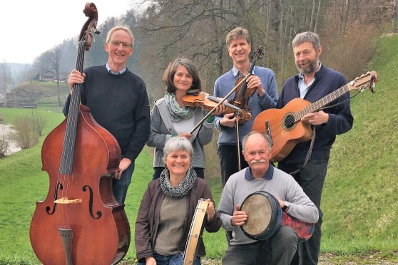 Europäische Folkmusik mit den Saitenschletzern