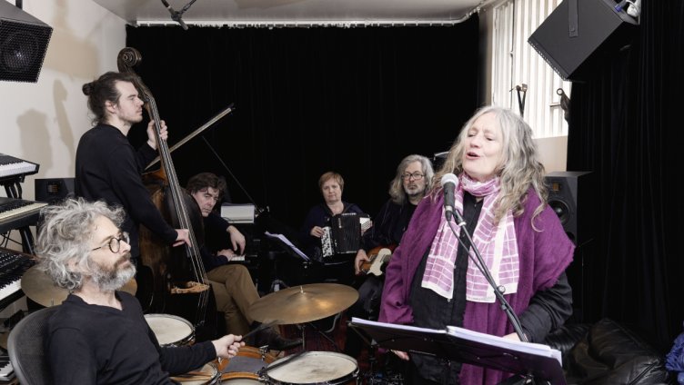 Corin Curschellas & The Recyclers Reloaded