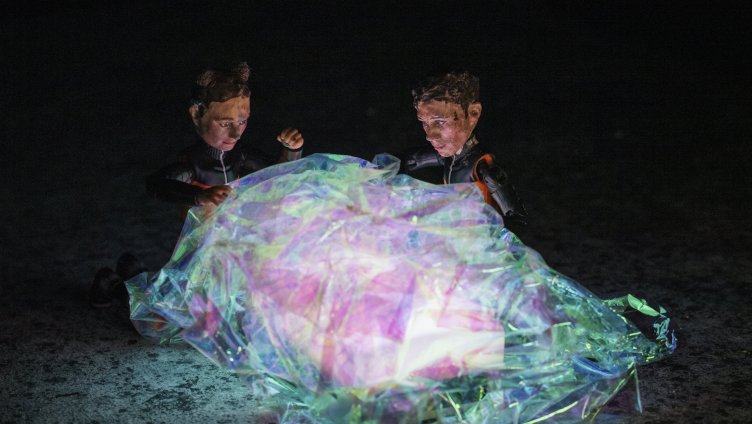 Wie Ida einen Schatz versteckt und Jakub keinen findet