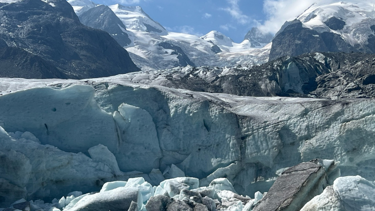Schmelzende Gletscher, rutschende Böden