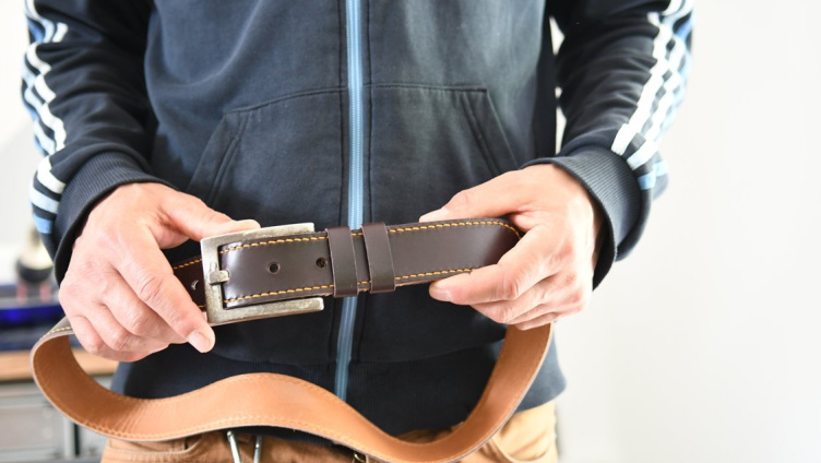 Naturena: Ledergestaltung - Gürtel