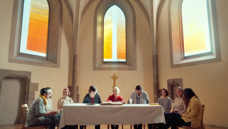 Girls & Gods / Kloster
