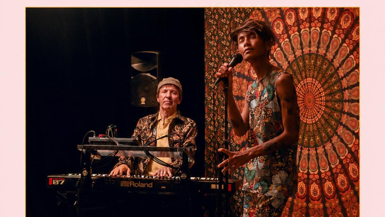 Lotus & Keys live