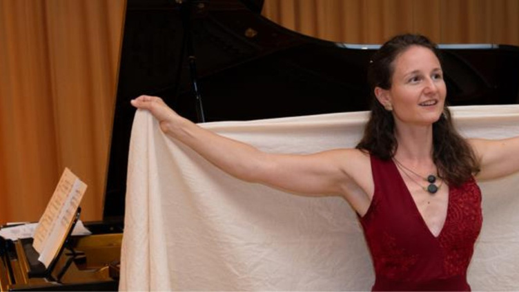 Jenny tanzt den Tango