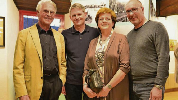 Den Schlüssel ins Archiv behält er