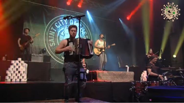 Irish Folkrock vs. Corona