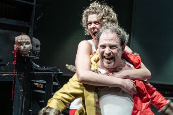 Der Narr, der alles überlebt