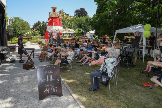 Frauenfeld feiert Mitsommer – mit begehbarem Oktopus