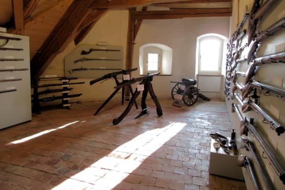 Waffenkammer auf Schloss Wellenberg